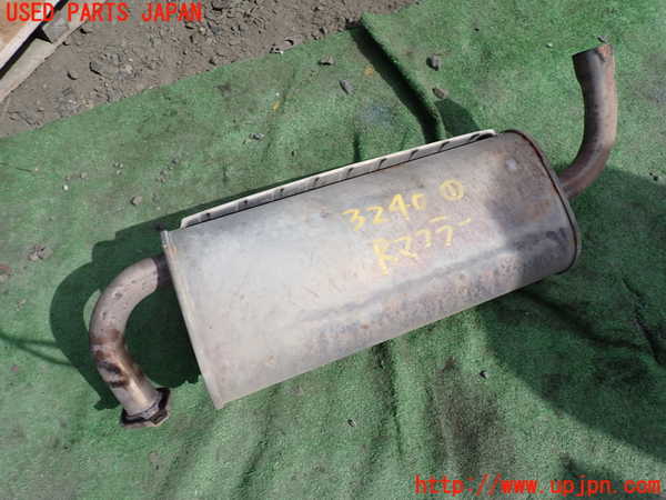 1UPJ-32402671]ジムニー シエラ(JB43W)リアマフラー1 中古_m0001.jpg