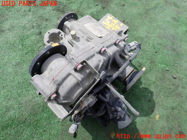 1UPJ-32403300]ジムニー シエラ(JB43W)トランスファー 中古_m0001.jpg