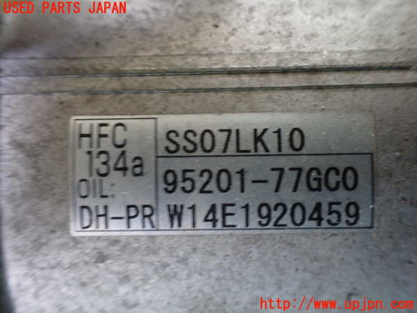 1UPJ-32406025]ジムニー シエラ(JB43W)エアコンコンプレッサー 中古_m0005.jpg