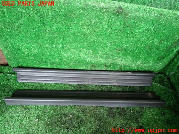 5UPJ-32407740]ジムニー シエラ(JB43W)スカッフプレート 中古_m0001.jpg