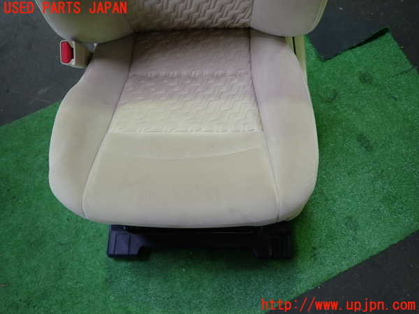 1UPJ-32417065]ヴェルファイアハイブリッド(AYH30W)助手席シート 中古_m0003.jpg