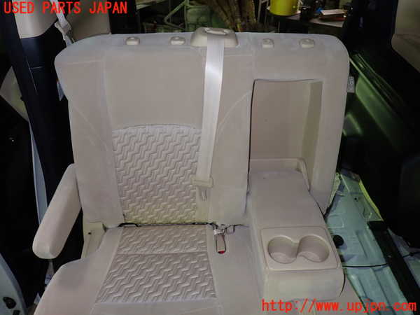 1UPJ-32417145]ヴェルファイアハイブリッド(AYH30W)右2列目シート 中古_m0003.jpg