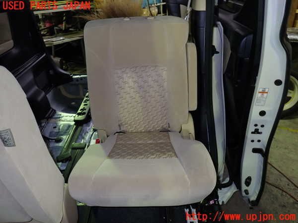 1UPJ-32417175]ヴェルファイアハイブリッド(AYH30W)左2列目シート 中古_m0001.jpg