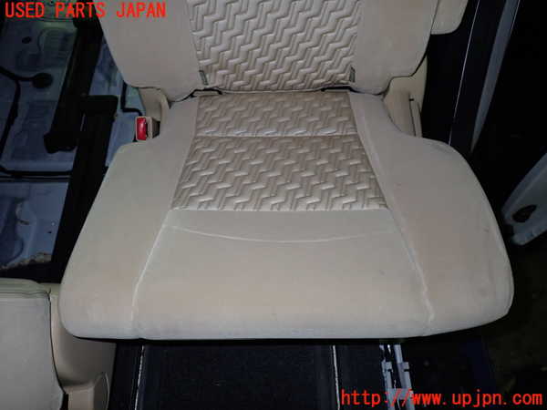 1UPJ-32417175]ヴェルファイアハイブリッド(AYH30W)左2列目シート 中古_m0004.jpg