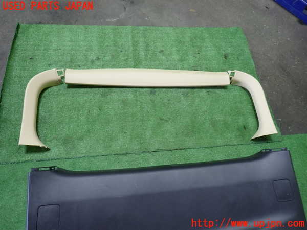 1UPJ-32411578]ヴェルファイアハイブリッド(AYH30W)バックドア内張り 中古_m0002.jpg