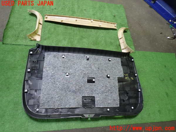 1UPJ-32411578]ヴェルファイアハイブリッド(AYH30W)バックドア内張り 中古_m0004.jpg