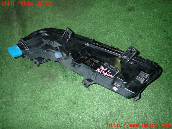 1UPJ-32421162]プジョー・308(P51HN05)左ウィンカーレンズ 中古_m0003.jpg