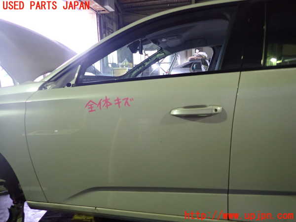 1UPJ-32421260]プジョー・308(P51HN05)左前ドア M5385 中古_m0001.jpg