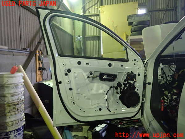 1UPJ-32421260]プジョー・308(P51HN05)左前ドア M5385 中古_m0005.jpg