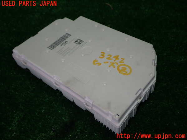 1UPJ-32426742]プジョー・308(P51HN05)ヒューズボックス2 中古_m0003.jpg