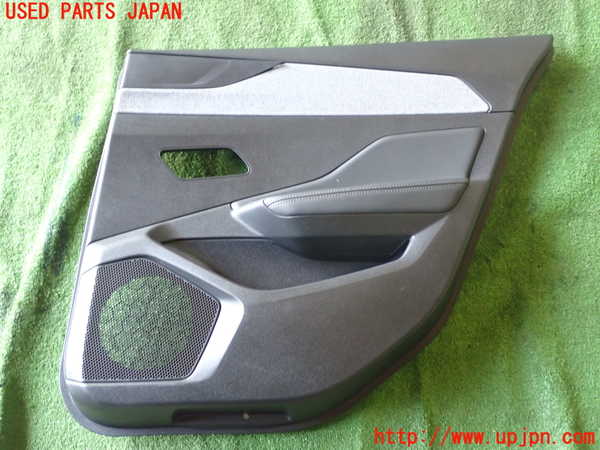 1UPJ-32421294]プジョー・308(P51HN05)右後ドア内張り 中古_m0001.jpg