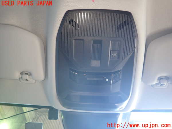 1UPJ-32426411]プジョー・308(P51HN05)ルームランプ1 (１列目) 中古_m0001.jpg