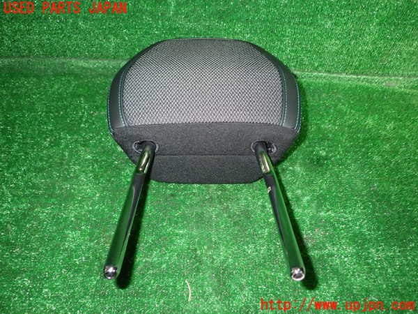 5UPJ-32427070]プジョー・308(P51HN05)助手席ヘッドレスト 中古_m0004.jpg