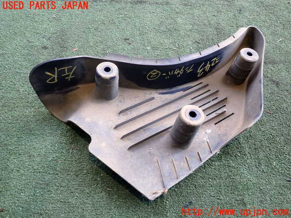 2UPJ-32431722]BMW ミニ(MINI)クーパー コンバーチブル(WG15)(F57)アンダーカバー2 中古_m0002.jpg