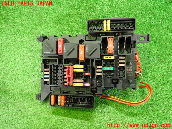2UPJ-32436741]BMW ミニ(MINI)クーパー コンバーチブル(WG15)(F57)ヒューズボックス1 中古_m0001.jpg