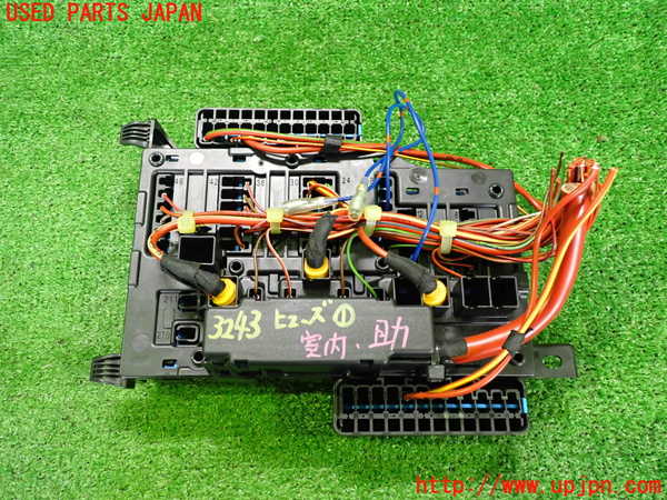 2UPJ-32436741]BMW ミニ(MINI)クーパー コンバーチブル(WG15)(F57)ヒューズボックス1 中古_m0002.jpg