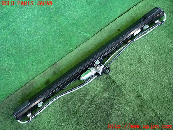 2UPJ-32447790]レクサス・GS350(GRL10)リアサンシェード 中古_m0001.jpg