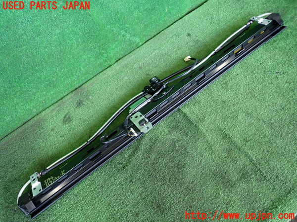 2UPJ-32447790]レクサス・GS350(GRL10)リアサンシェード 中古_m0002.jpg