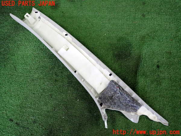 2UPJ-32447655]レクサス・GS350(GRL10)右フロントピラートリム 中古_m0002.jpg