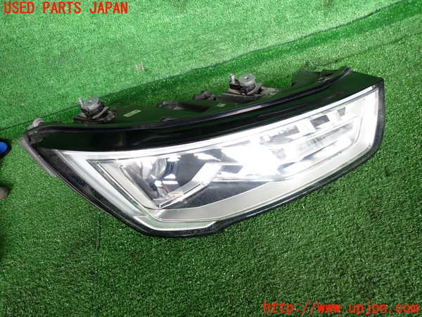 2UPJ-32451130]アウディ・A1 スポーツバック(8XCHZ)右ヘッドライト HID 中古_m0001.jpg