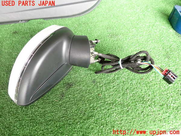 2UPJ-32451210]アウディ・A1 スポーツバック(8XCHZ)右ドアミラー 中古_m0002.jpg