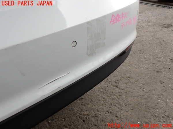 2UPJ-32451610]アウディ・A1 スポーツバック(8XCHZ)リアバンパー 中古_m0002.jpg
