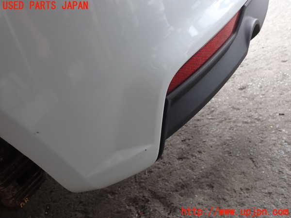 2UPJ-32451610]アウディ・A1 スポーツバック(8XCHZ)リアバンパー 中古_m0004.jpg