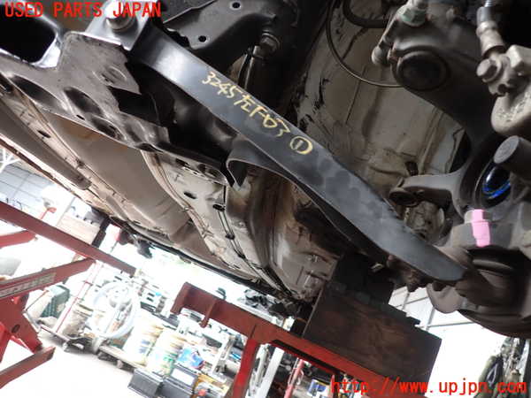 2UPJ-32455186]アウディ・A1 スポーツバック(8XCHZ)左フロントロアアーム1 中古_m0001.jpg