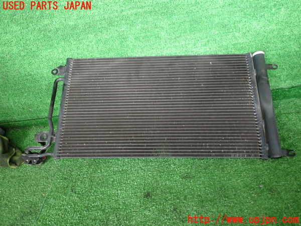 2UPJ-32456031]アウディ・A1 スポーツバック(8XCHZ)エアコンコンデンサー1 中古_m0001.jpg