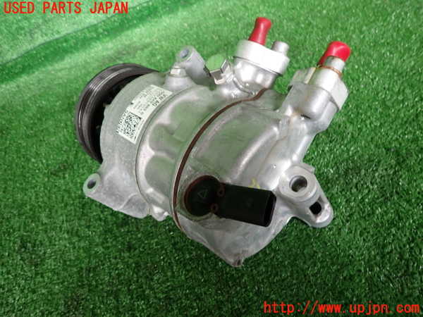 2UPJ-32456025]アウディ・A1 スポーツバック(8XCHZ)エアコンコンプレッサー 中古_m0002.jpg
