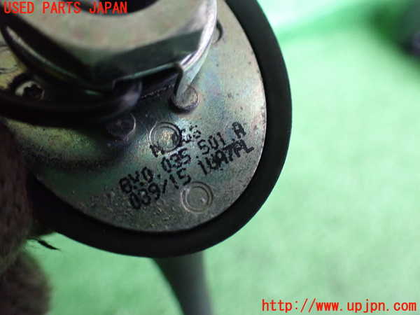 2UPJ-32456550]アウディ・A1 スポーツバック(8XCHZ)アンテナ 中古_m0003.jpg