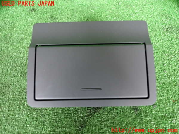 2UPJ-32456629]アウディ・A1 スポーツバック(8XCHZ)モニター 中古_m0001.jpg