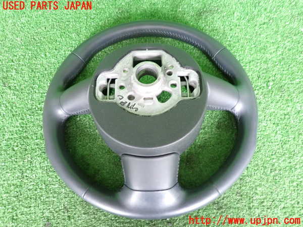 2UPJ-32457855]アウディ・A1 スポーツバック(8XCHZ)ステアリングホイール 中古_m0002.jpg