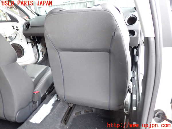 2UPJ-32457035]アウディ・A1 スポーツバック(8XCHZ)運転席シート 中古_m0004.jpg