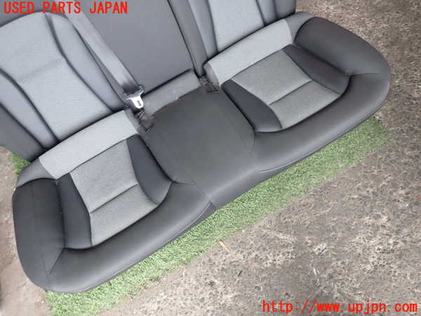 2UPJ-32457385]アウディ・A1 スポーツバック(8XCHZ)リアシート 中古_m0003.jpg