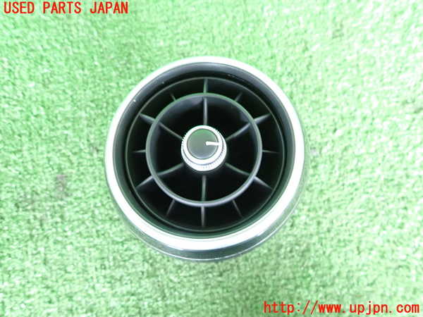 2UPJ-32457527]アウディ・A1 スポーツバック(8XCHZ)エアコン吹き出し口2 右 中古_m0001.jpg