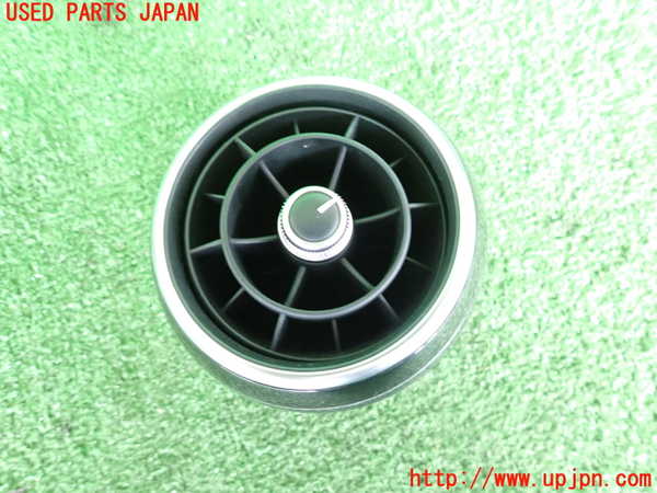 2UPJ-32457528]アウディ・A1 スポーツバック(8XCHZ)エアコン吹き出し口3 左 中古_m0001.jpg