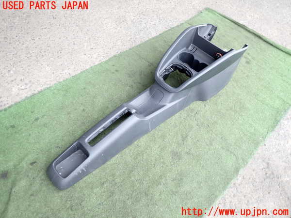 2UPJ-32457540]アウディ・A1 スポーツバック(8XCHZ)センターコンソール 中古_m0002.jpg