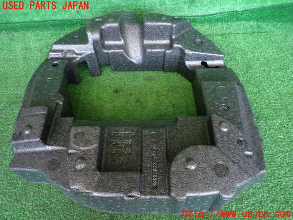 2UPJ-32457772]アウディ・A1 スポーツバック(8XCHZ)ラゲッジトレイ2 中古_m0002.jpg