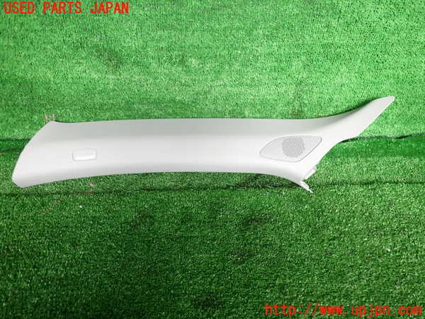 2UPJ-32457660]アウディ・A1 スポーツバック(8XCHZ)左フロントピラートリム 中古_m0001.jpg