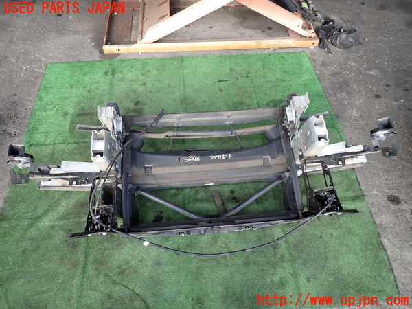 2UPJ-32461041]BMW 116i(1A16)(F20)コアサポート 中古_m0004.jpg