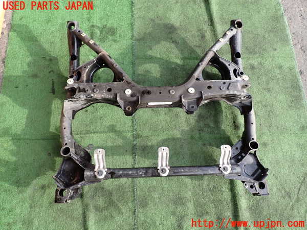 2UPJ-32465285]BMW 116i(1A16)(F20)フロントメンバー 中古_m0004.jpg
