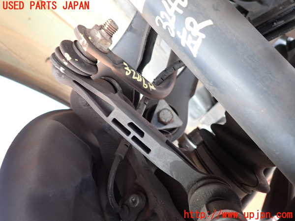2UPJ-32465445]BMW 116i(1A16)(F20)リアスタビライザー 中古_m0002.jpg