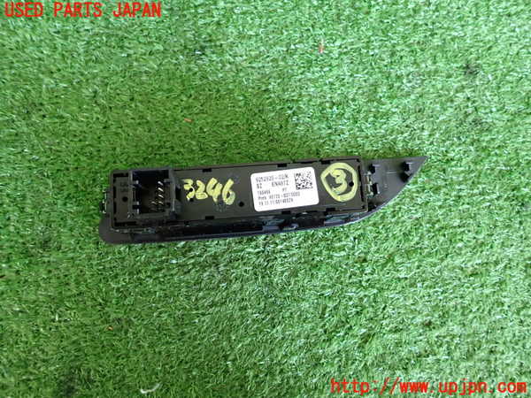 2UPJ-32466308]BMW 116i(1A16)(F20)スイッチ3 (ドライビングパフォーマンスコントロール) 中古_m0002.jpg