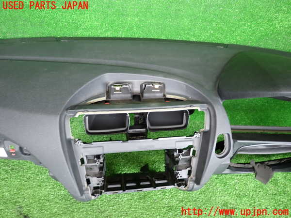 2UPJ-32467505]BMW 116i(1A16)(F20)ダッシュボード 中古_m0004.jpg