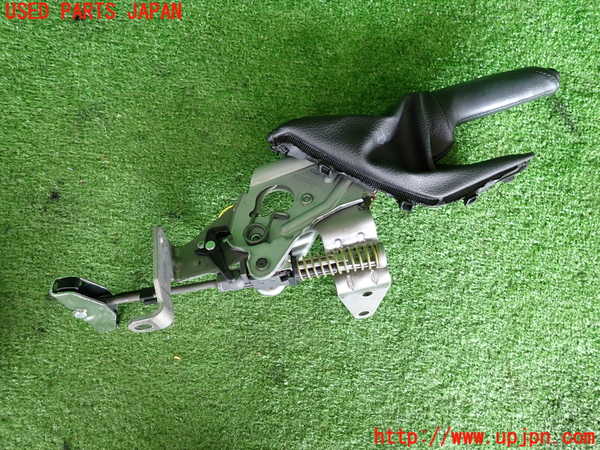 2UPJ-32467550]BMW 116i(1A16)(F20)サイドブレーキレバー 中古_m0002.jpg