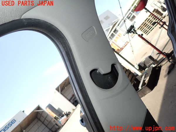 2UPJ-32467665]BMW 116i(1A16)(F20)右センターピラートリム 中古_m0002.jpg