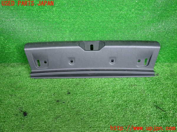 2UPJ-32467691]BMW 116i(1A16)(F20)内装トリム類1 中古_m0001.jpg