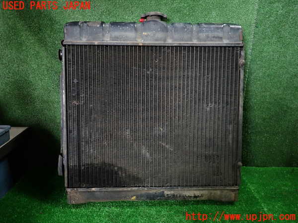 1UPJ-32472321]ベンツ 240D(115117)W115ラジエーター1 中古_m0001.jpg