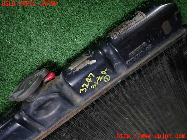 1UPJ-32472321]ベンツ 240D(115117)W115ラジエーター1 中古_m0003.jpg